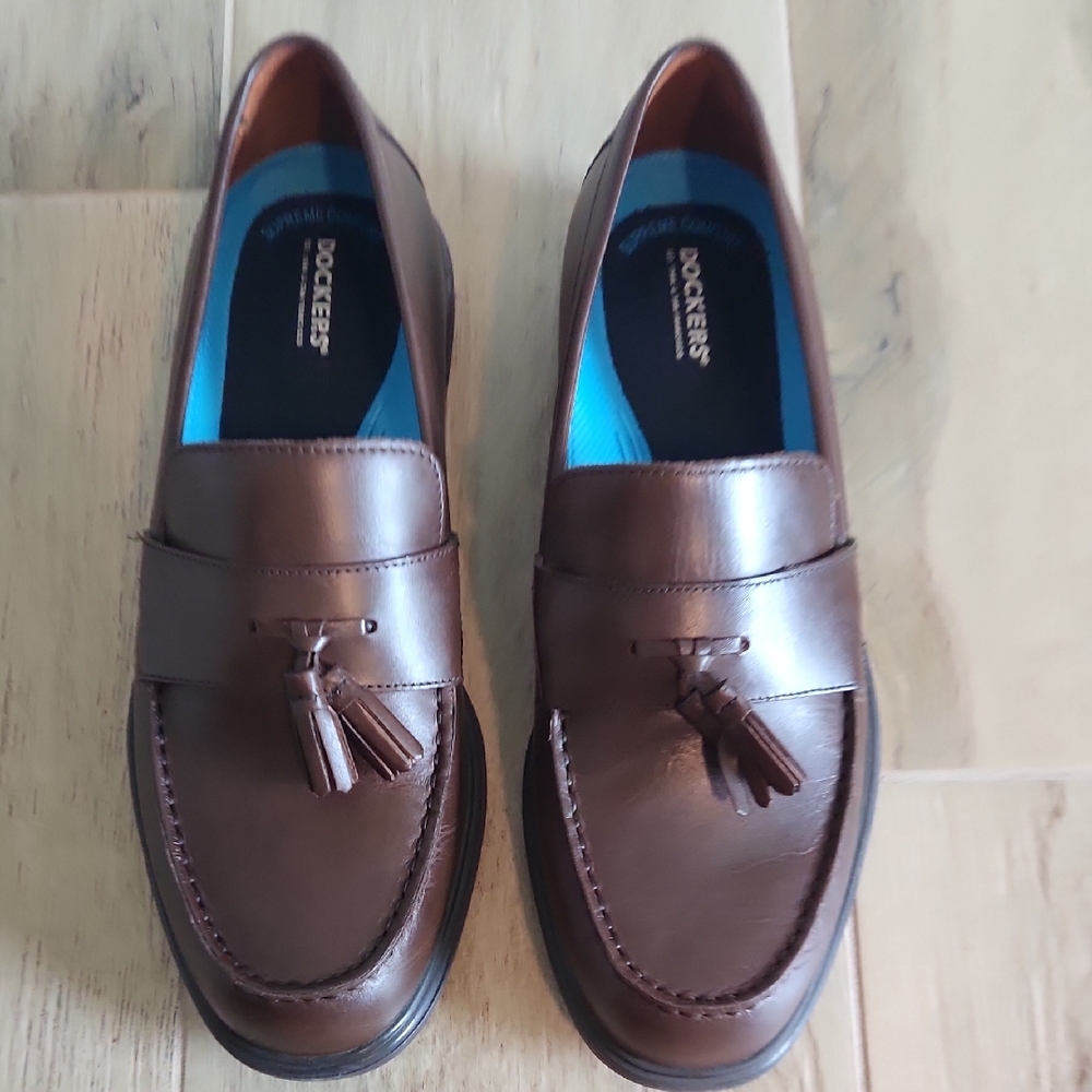 NEW Dockers Men's Rich Brown Tassel Slip-Ons